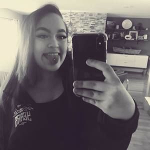 Meet your Posher, Maddy